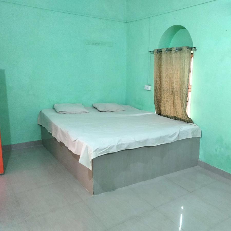 Hotel Shri Swami Sheetal Das Akhada B1-88 Assi , Near Pushkar Talab,Varanasi, Ashram Dharmshala Exterior foto