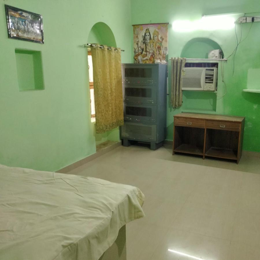 Hotel Shri Swami Sheetal Das Akhada B1-88 Assi , Near Pushkar Talab,Varanasi, Ashram Dharmshala Exterior foto