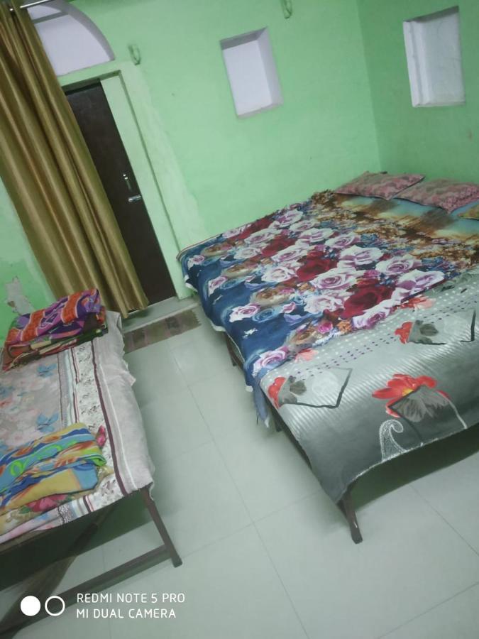 Hotel Shri Swami Sheetal Das Akhada B1-88 Assi , Near Pushkar Talab,Varanasi, Ashram Dharmshala Exterior foto