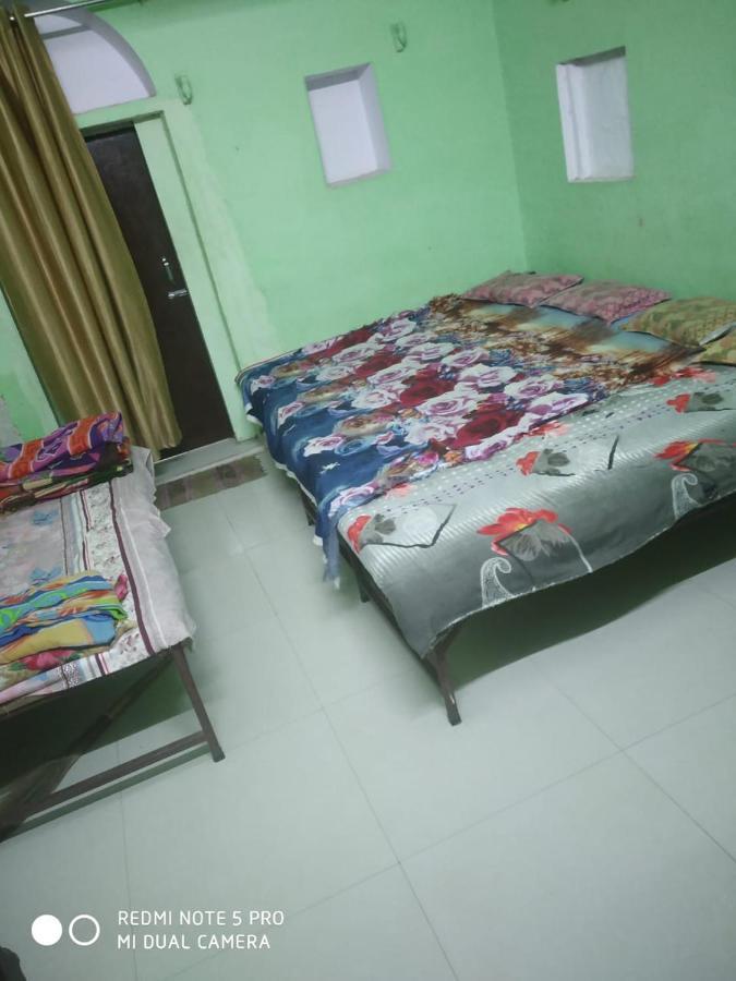 Hotel Shri Swami Sheetal Das Akhada B1-88 Assi , Near Pushkar Talab,Varanasi, Ashram Dharmshala Exterior foto