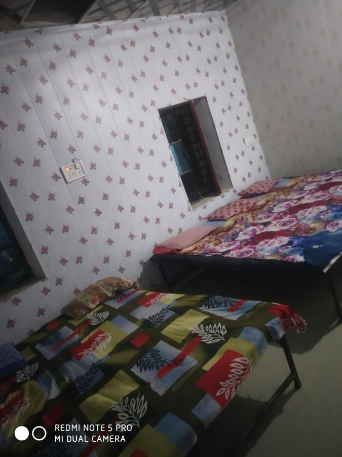 Hotel Shri Swami Sheetal Das Akhada B1-88 Assi , Near Pushkar Talab,Varanasi, Ashram Dharmshala Exterior foto