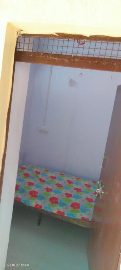 Hotel Shri Swami Sheetal Das Akhada B1-88 Assi , Near Pushkar Talab,Varanasi, Ashram Dharmshala Exterior foto